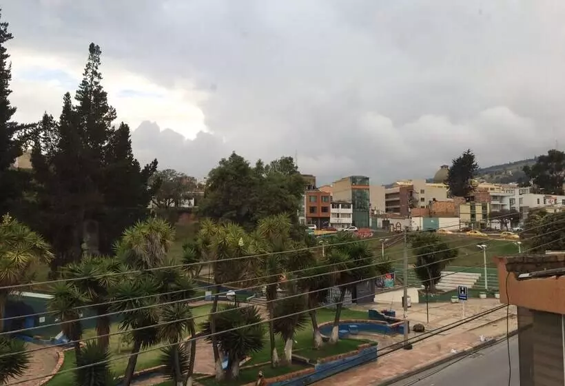 ホテル Parque Santander Tunja
