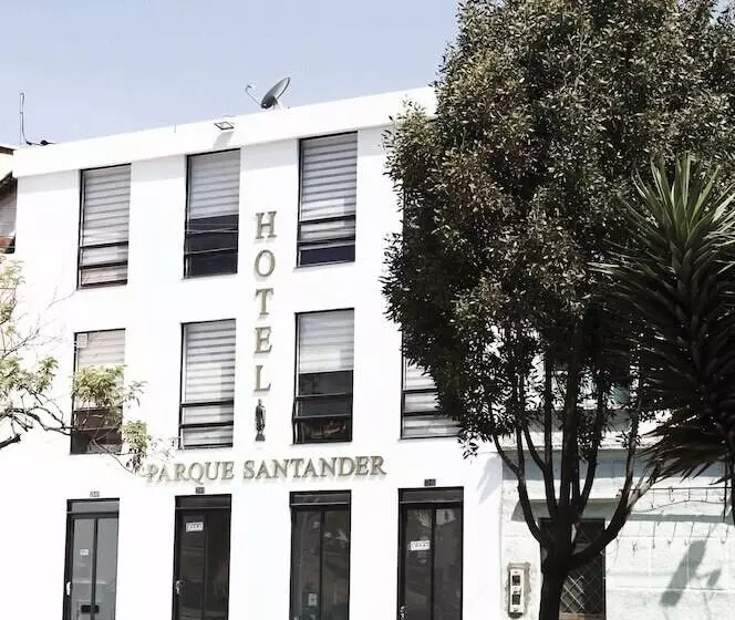 ホテル Parque Santander Tunja