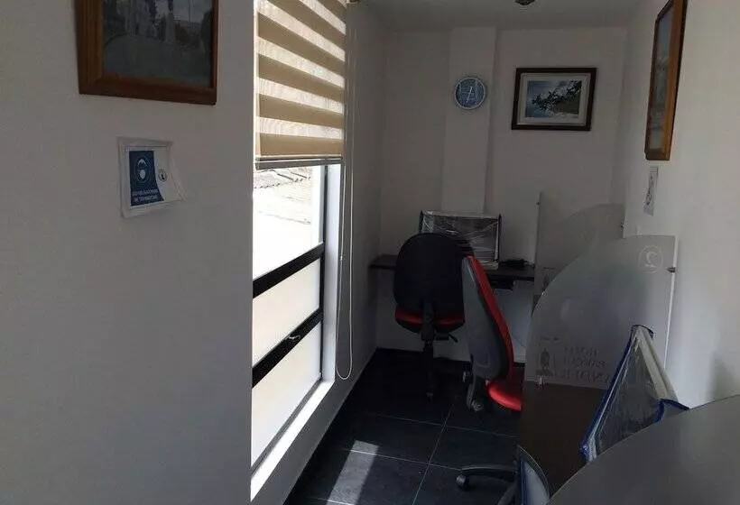 ホテル Parque Santander Tunja