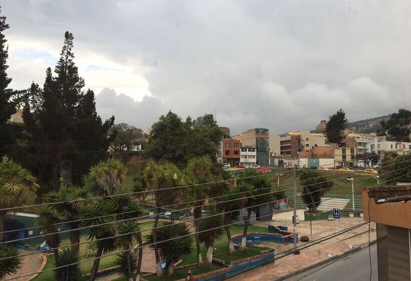 هتل Parque Santander Tunja