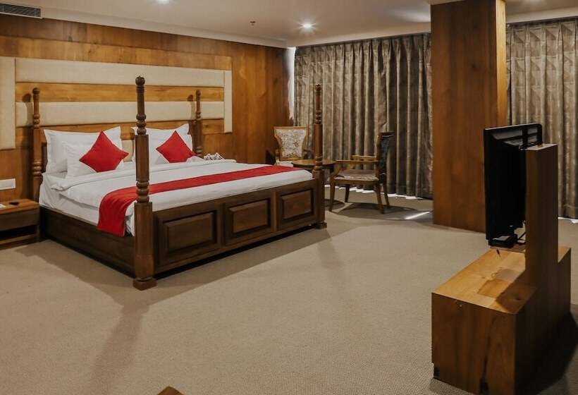 Hotel Regenta Central Somnath, Bhalpara
