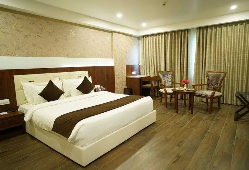 Hotelli Regenta Central Somnath, Bhalpara