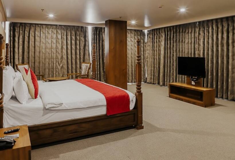 Hotel Regenta Central Somnath, Bhalpara