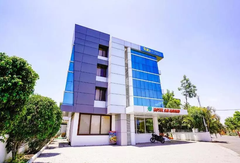 Fabhotel Sai Govind