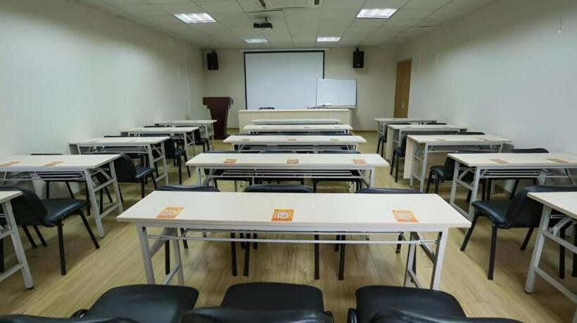 בית מלון כפרי City Comfort Inn Yulin Walking Street