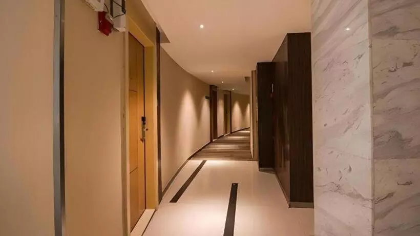 Hotelli City Comfort Inn Yulin Walking Street