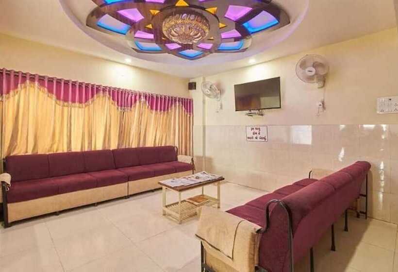 Hotel Krishna Palace