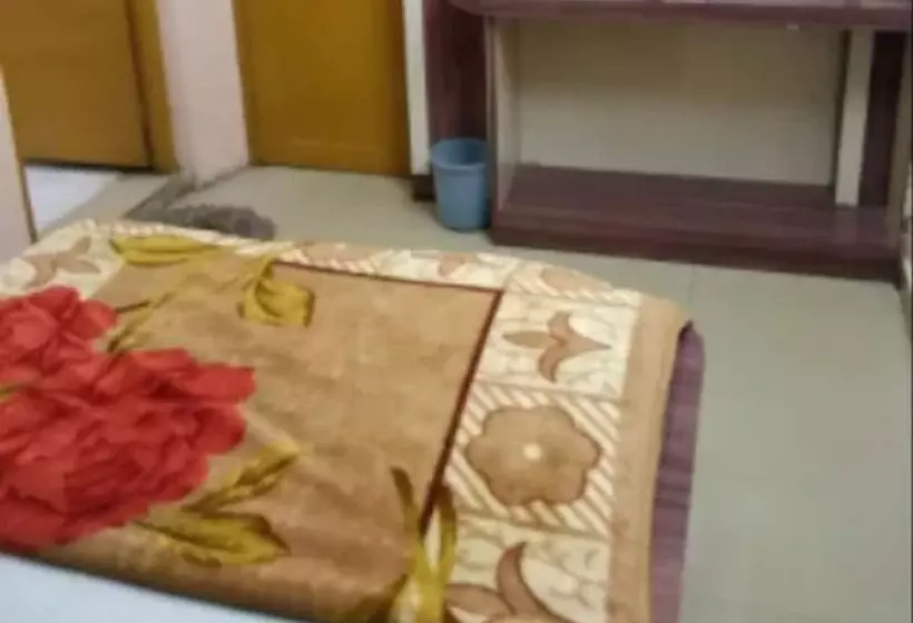 Hotelli Goroomgo Mahatma Inn Ajmer