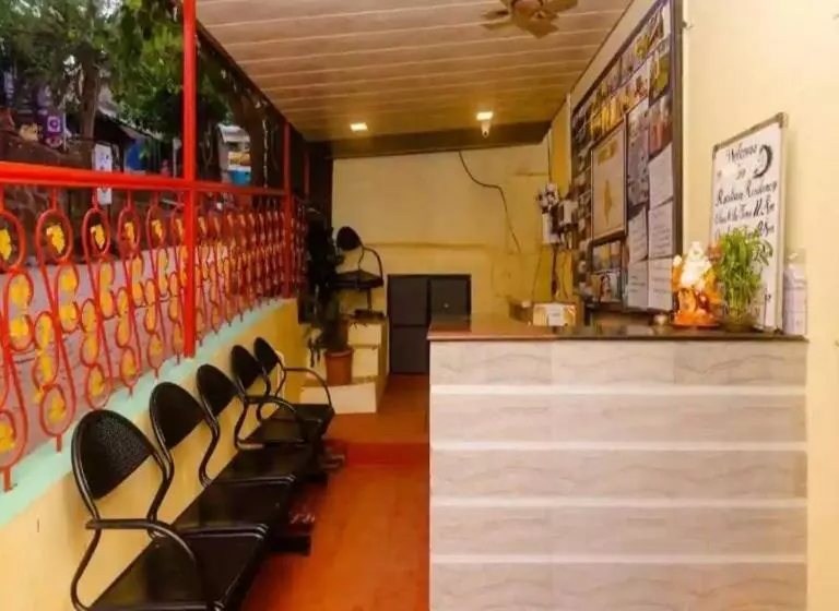 ホテル Roshan Residency Matheran