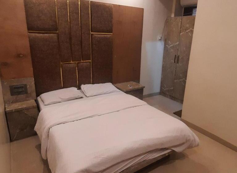 Hotel Roshan Residency Matheran