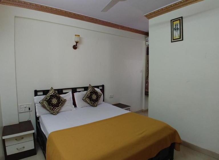 Hotel Roshan Residency Matheran