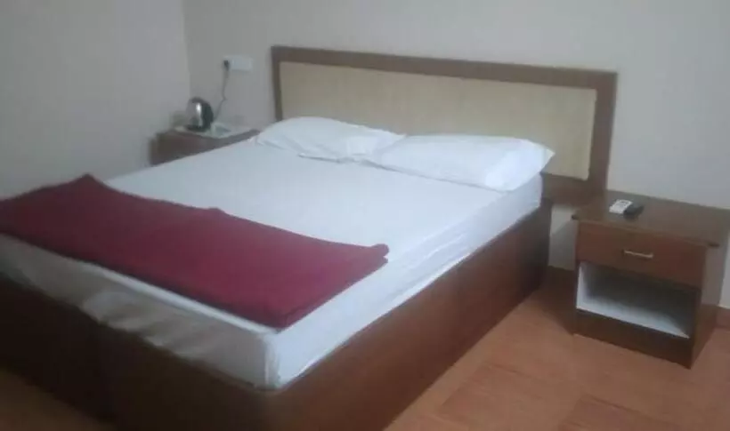 ホテル Srishty Garden Resorts