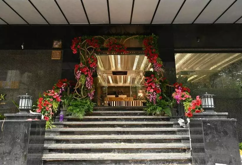 ホテル The Budhil Park