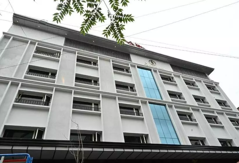 ホテル The Budhil Park