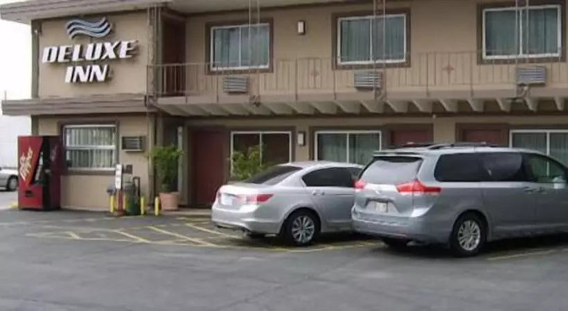 Hotelli Broadway Inn