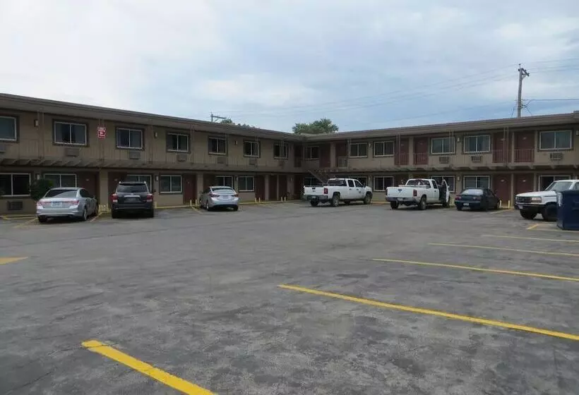 Hotelli Broadway Inn