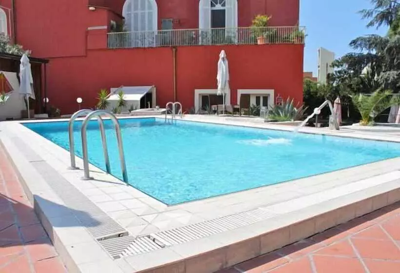 ホテル Villa La Colombaia