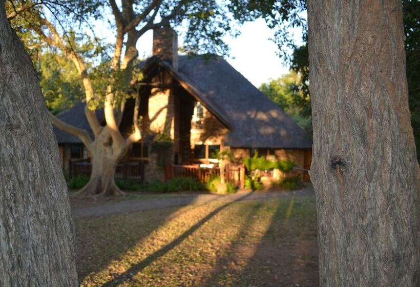 هتل Kruger Park Lodge Golf Safari Sa