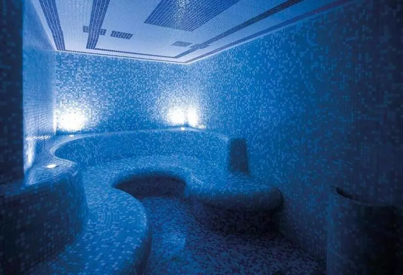 ホテル Atena Wedding, Business & Spa