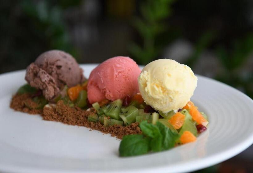 酒店 Atena Wedding, Business & Spa