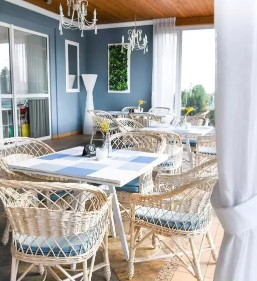 ホテル Atena Wedding, Business & Spa