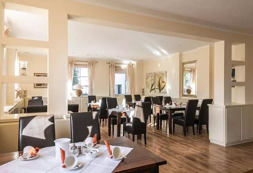 ホテル Gutshof Havelland