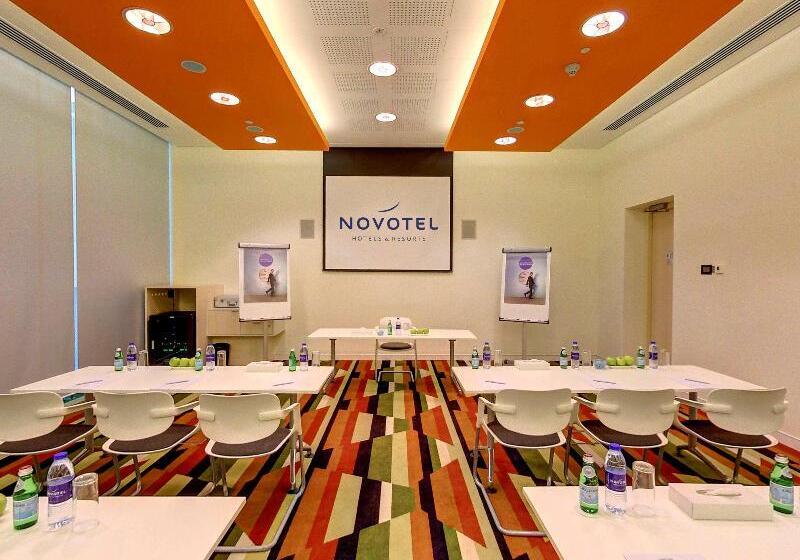 Adagio Abu Dhabi Al Bustan