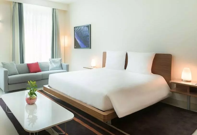 Adagio Abu Dhabi Al Bustan