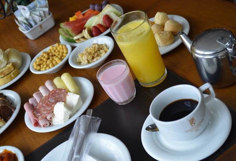 Constantino Hotel E Eventos