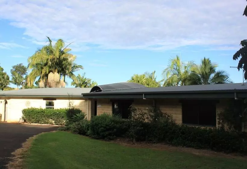 هتل Alstonville Country Cottages