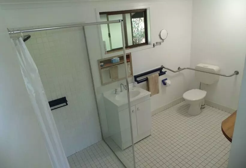 هتل Alstonville Country Cottages