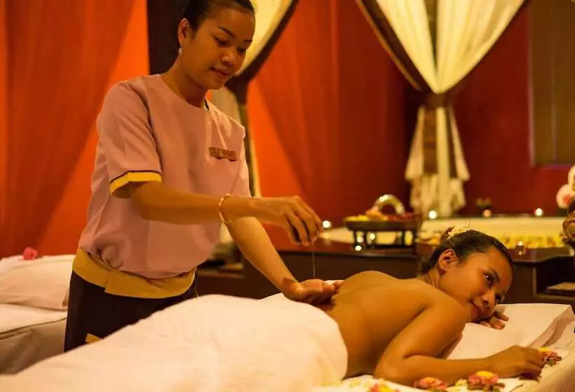 هتل Angkor Miracle Reflection Club