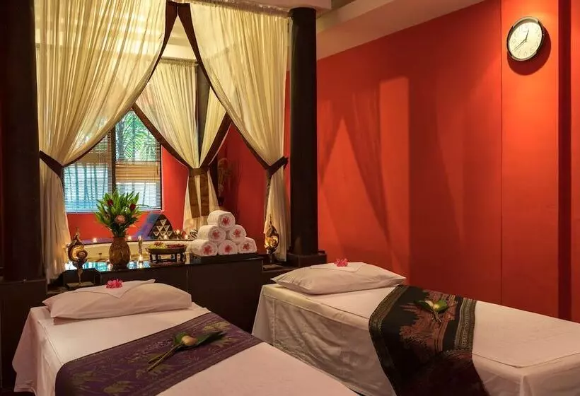 هتل Angkor Miracle Reflection Club