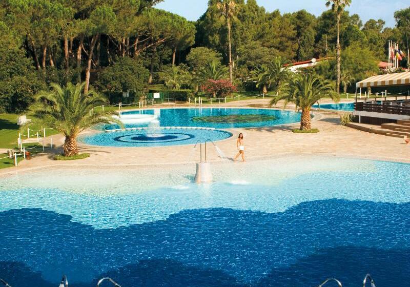 ホテル Happy Camp Mobile Homes In Villaggio Camping Baia Domizia