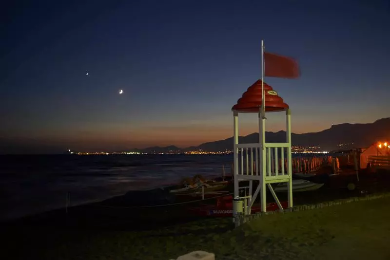 Отель Happy Camp Mobile Homes In Villaggio Camping Baia Domizia