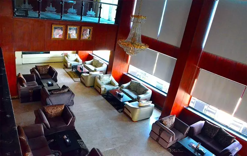 Отель Crown Tower