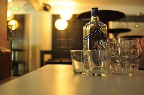 Отель East View