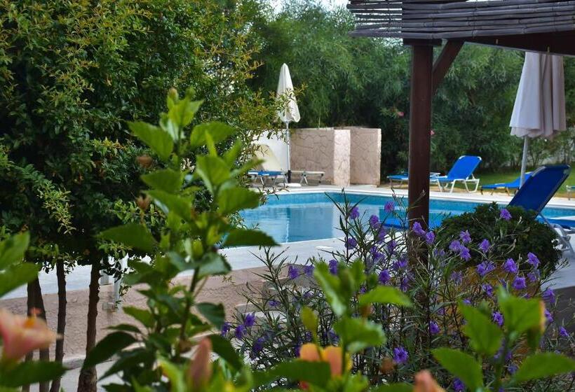 Hotel Eleonora αnissaras