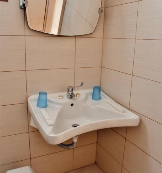 Hotel Eleonora αnissaras