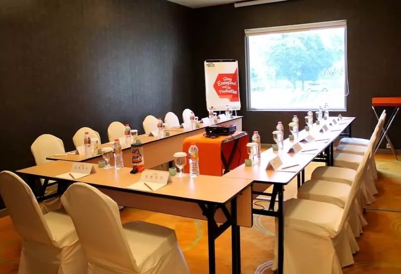 Harris Hotel Sentul City Bogor