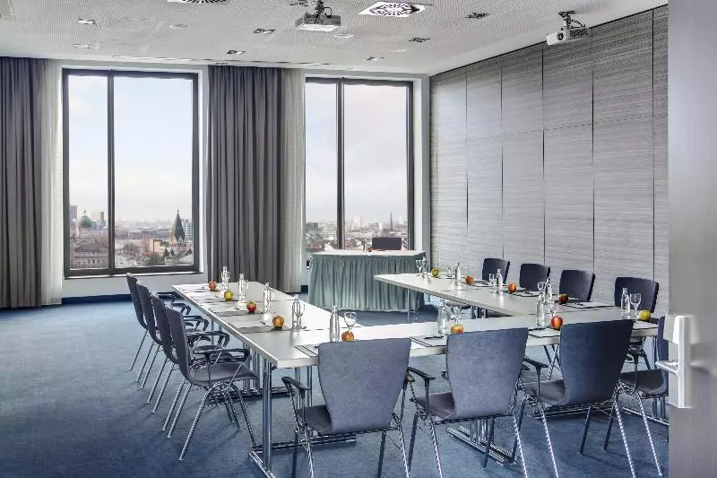 Intercityhotel Hamburg Dammtor Messe