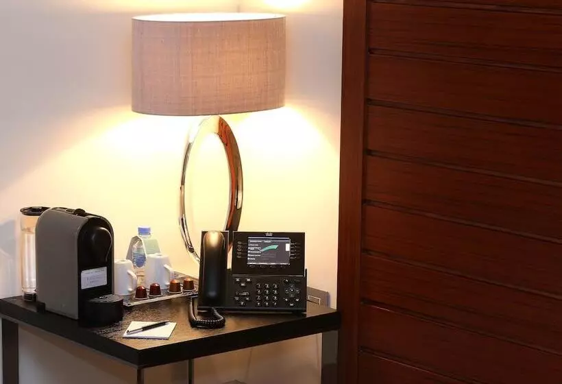 Oryx Airport Hotel Transit Only