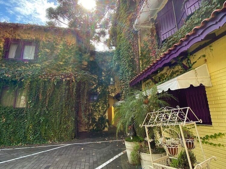 Petit Hotel Provence Gramado