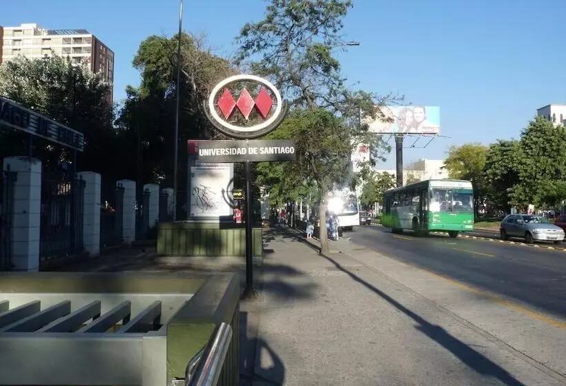 בית מלון כפרי Railef