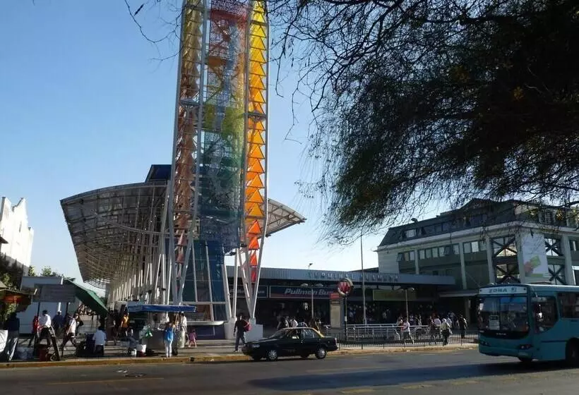 בית מלון כפרי Railef