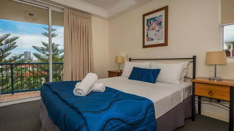 בית מלון כפרי San Mateo On Broadbeach