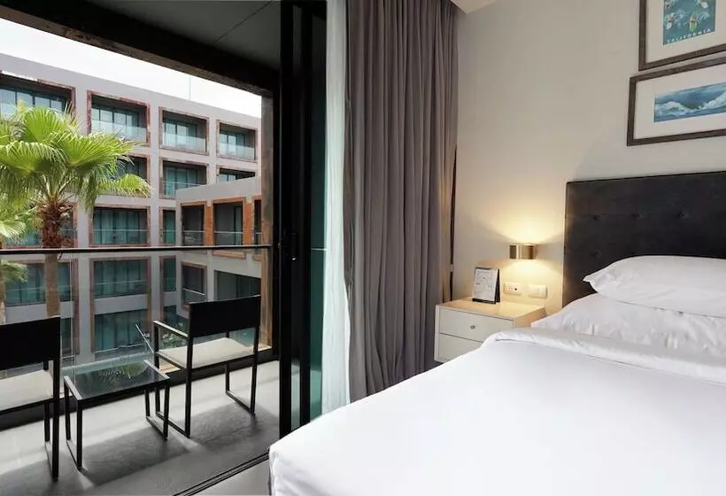 Sugar Marina Hotel Surf Kata Beach