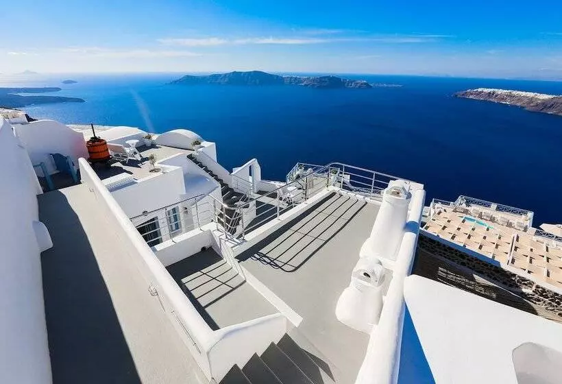 Ilioperato Traditional Apartments