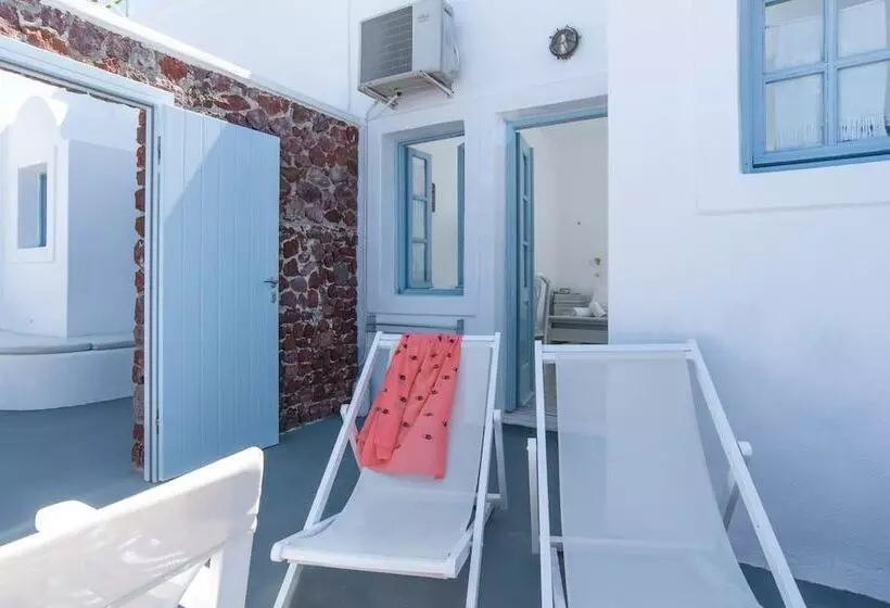 Ilioperato Traditional Apartments