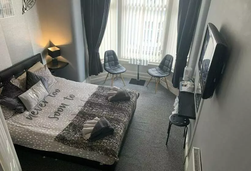 بنسيون The Westbourne House